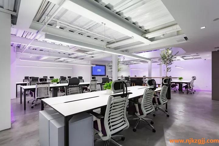  針對(duì)不同類型企業(yè)，辦公室家具選擇也不同